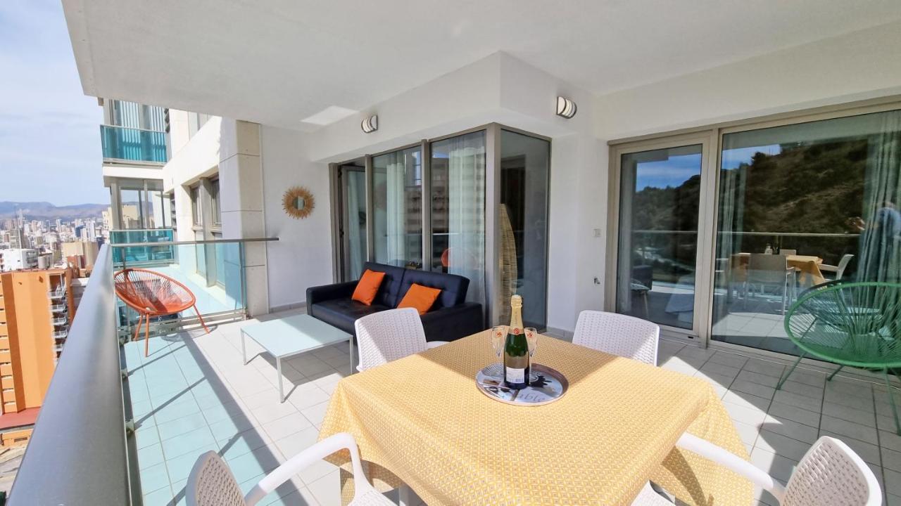 Skyline 6 Private Balcony, Sunny All Year Round, With Nice Views Benidorm Buitenkant foto